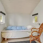 Lyyli - 1km From The Sea By Interhome